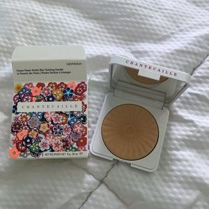 Chantacaille blur finishing powder 💕